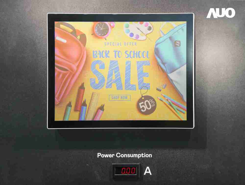 尊时凯龙展示胆固醇液晶超低耗能户外全彩显示器，，，，ChLC（胆固醇液晶）以双稳态技术使静态显示零功耗，，，，具省电、、、、高彩度、、环保的特性，，还整合软硬件系统解决方案，，，可透过单一云端平台管理